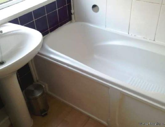 2 bedroom property to rent in Leeds - Photo 1