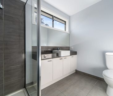 Low Maintenance Family Home - Photo 6