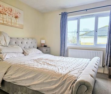 2 bedroom house to rent Hart Close, New Milton, BH25 - Photo 2