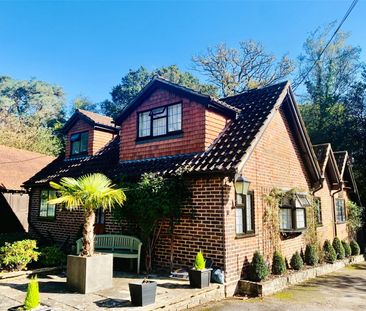 2 bedroom detached house to rent - Photo 2