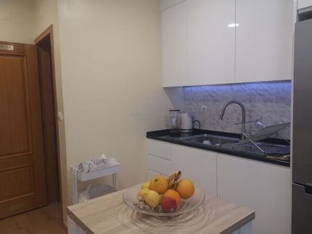 3 bedroom luxury Flat for rent in Sintra, Lisbon - Photo 2