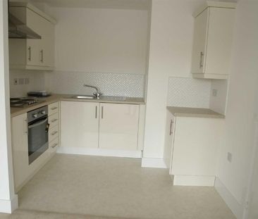 2 Bedroom Flat - Photo 1