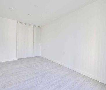 Xavier Building, Stratford, E20 - Photo 2