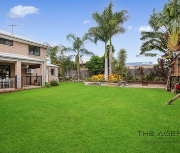 Spacious Two-Storey Family Home in Gracemere - Photo 6