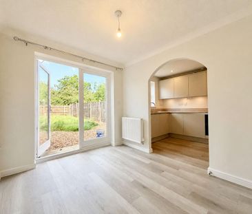 3 bedroom terraced house to rent - Photo 4
