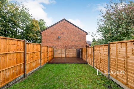2 bedroom house to rent Calleva Close, Basingstoke, RG22 - Photo 2
