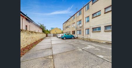 13/20 Mantell St, Moonee Ponds VIC 3039 - Photo 3