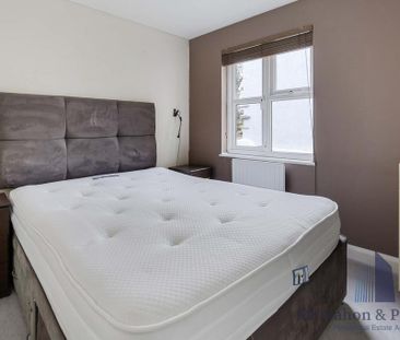 5 bedroom townhouse to rent - Photo 6