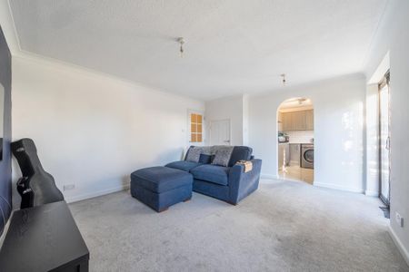 2 bedroom apartment to rent - Photo 2