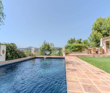Luxury Villa for rent in Benahavís, Spain - Foto 1