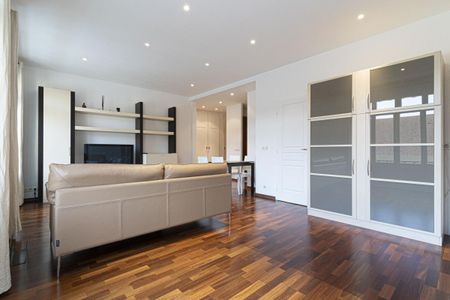 Location Appartement 1 pièce Meublé 41m² ANNECY 74000 - Photo 2