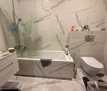 Quilters Way, Aylesbury, Stoke Mandeville - Photo 4