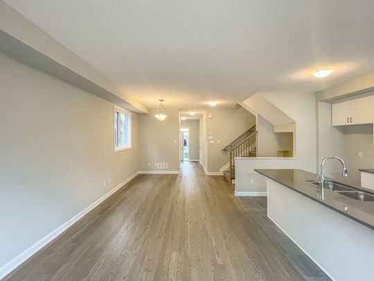 For Lease - 555 Aglish Mews, Barrhaven, Ontario - Photo 1