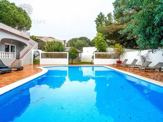 Moradia T4 em Faro - Foto 1