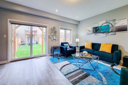 For Lease - 76 Aquarius Crescent, Hamilton, Ontario - Photo 2