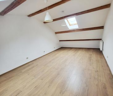 Duży pokój do wynajęcia ul. Skrajna - wspólna kuchnia i łazienka - Zdjęcie 1