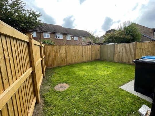 1 bedroom semi-detached house to rent - Photo 1