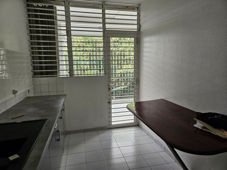 Location Appartement 3 pièces 47m² LE GOSIER 97190 - Photo 5