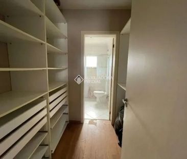 Casa com 3 quartos e 190m² para alugar em Hípica, Porto Alegre. - Photo 1