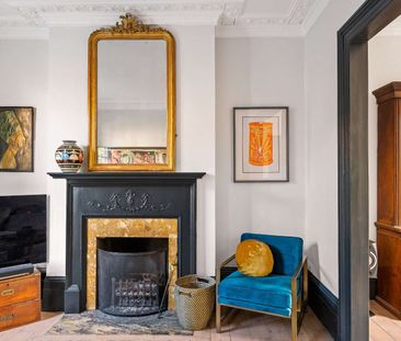 Beautiful Victorian family house close to London Fields. - Photo 4