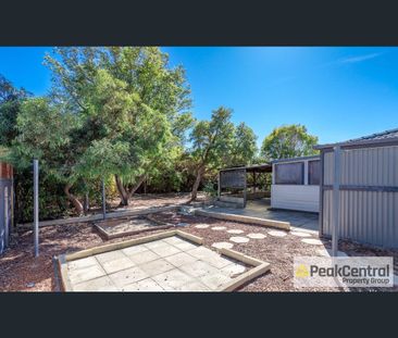 2 Redtingle Road, Camillo, WA 6111 - Photo 6