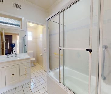 8 Augusta Street, Warners Bay NSW 2282 - Photo 2