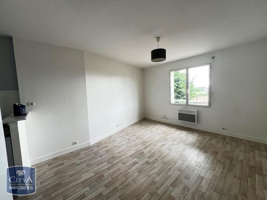 Location Appartement 1 pièce 22m² POITIERS 86000 - Photo 1