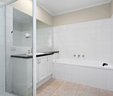 1A John Street, Balwyn - Photo 2