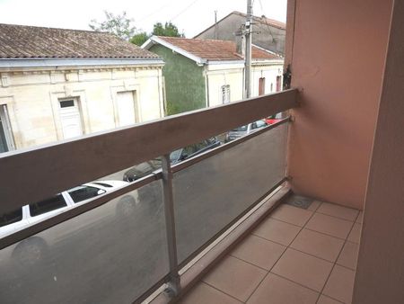 Location Appartement 2 pièces 39m² BORDEAUX 33000 - Photo 3