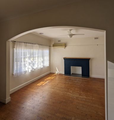 101 Main Road, Chewton - Photo 1