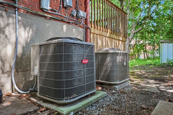 For Lease - 657 Golden Avenue Unit# 2, Carlingwood - Westboro and Area, Ontario - Photo 1