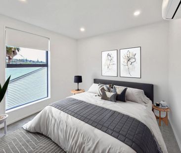 2 bedroom townhouse in Blockhouse Bay - Photo 6