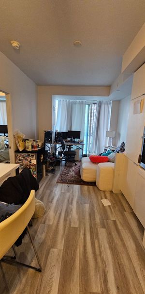 For Lease - 8 eglinton Avenue Unit# 1212, Toronto, Ontario - Photo 1