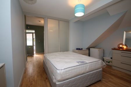 10 Clanbrassil Street Upper, Dublin 8 - Photo 3