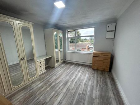 7 bedroom semi-detached house to rent - Photo 2