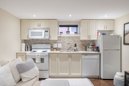 For Lease - 963 Avenue Road Unit# 7, Toronto, Ontario - Photo 5