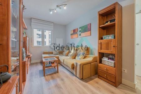 Alquiler de piso en Calle del General Elorza - Photo 2