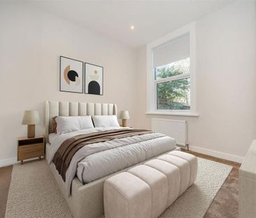 3 bedroom flat to rent - Photo 2