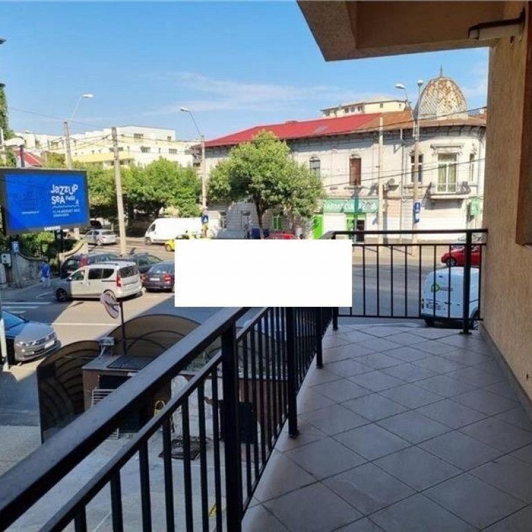 Unirii camera de comert bucur bloc nou - Fotografie 1