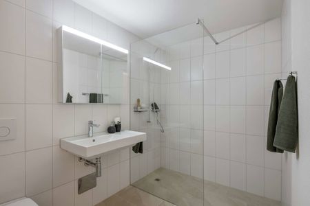 2.5 Zimmer, 71 m², 24. Stock - Photo 5