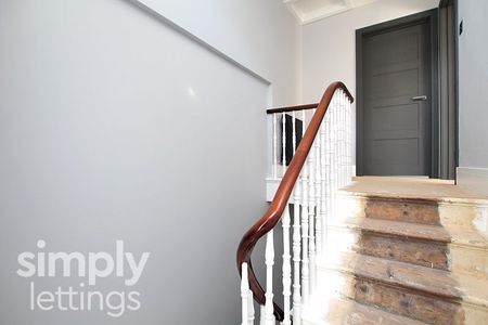 2 Bed property for rent - Photo 3