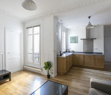 Appartement à louer rue de Vaugirard, Paris 15ème - Photo 3