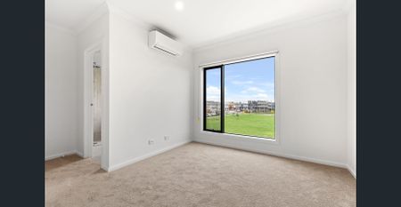 Modern Family Living in a Prime Point Cook Location - Photo 2