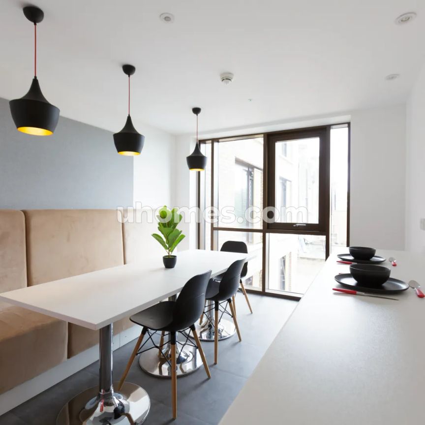 Silver En-Suite (Higher Levels) - Photo 1