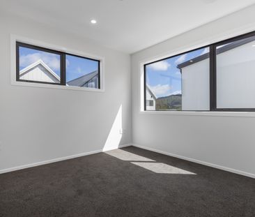 Wallaceville Living - Photo 3