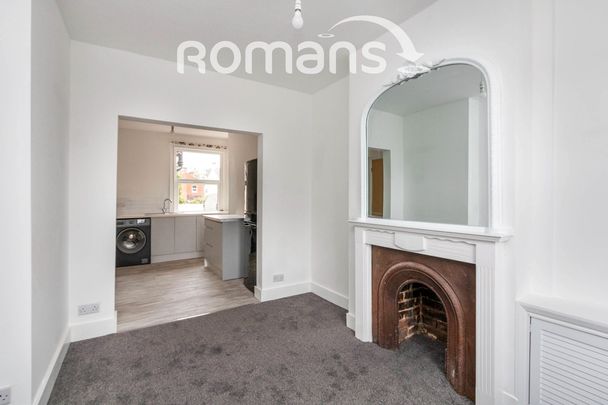 2 bedroom maisonette to rent - Photo 1