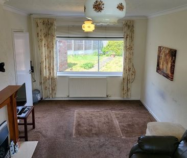 2 Bed Semi-Detached House, Town Street, LS10 - Photo 6