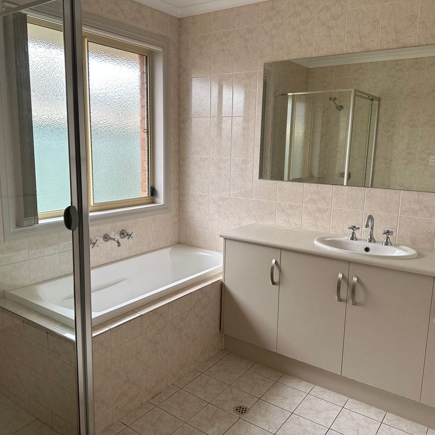 24 Gemini Drive, Munno Para West, SA 5115 - Photo 1