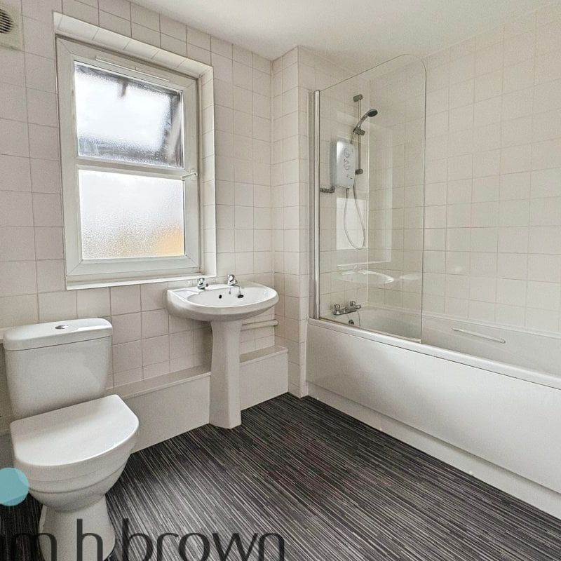 Notley Green, Great Notley, BRAINTREE - Photo 1