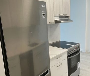 Westwood Towers - Photo 2